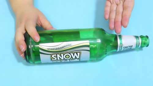 空啤酒瓶不要扔,放在家里還有這么多的妙用,看完漲知識(shí)了