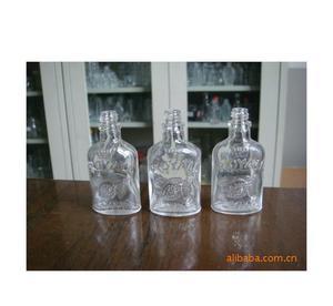 訂做各種玻璃酒瓶 工藝噴涂玻璃酒瓶